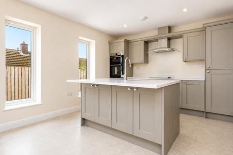 undefined, Halifax Road, Hightown, Liversedge, WF15