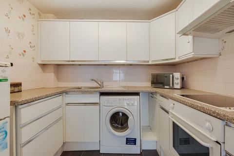 1 bedroom retirement property for sale, Sidcup Hill, Sidcup, DA14