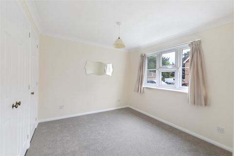 2 bedroom apartment for sale, Queens Road, Maidstone ME16