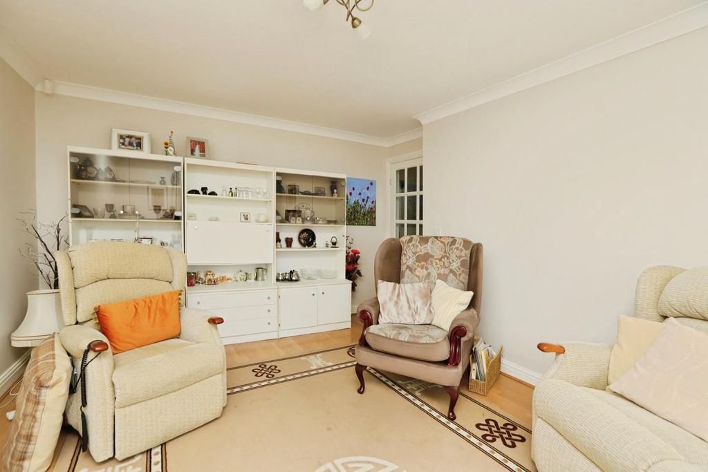 Bole Hill Close, Walkley, S6 - More