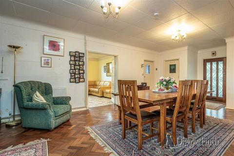 3 bedroom detached house for sale, Cropwell Road, Radcliffe-On-Trent, Nottingham