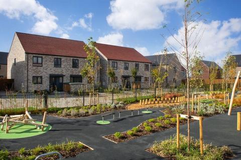 1 bedroom flat for sale, Plot 206 at Springstead Village, Babraham Crescent CB1