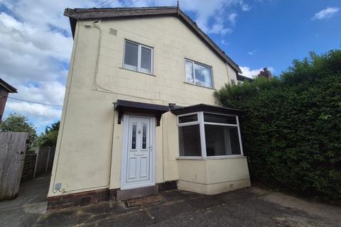 2 bedroom semi-detached house for sale, Poole Crescent, Leeds