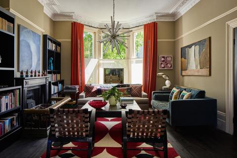 undefined, London W3