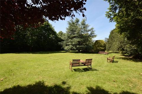 1 bedroom retirement property for sale, Adams Way, Alton, Hampshire, GU34 2UY