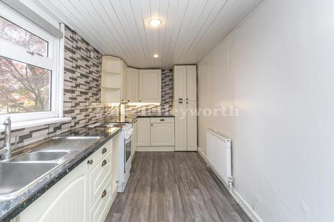 3 bedroom semi-detached house for sale, Gregson Lane, Preston PR5