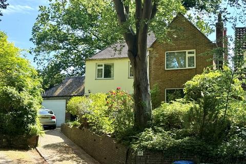 4 bedroom detached house to rent, Underwood Road, Hampshire SO16