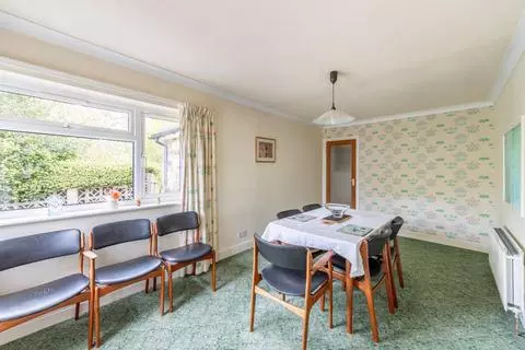 3 bedroom detached bungalow for sale - View 4