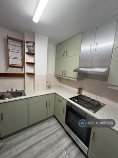 1 bedroom flat to rent, Century House, London, SW16