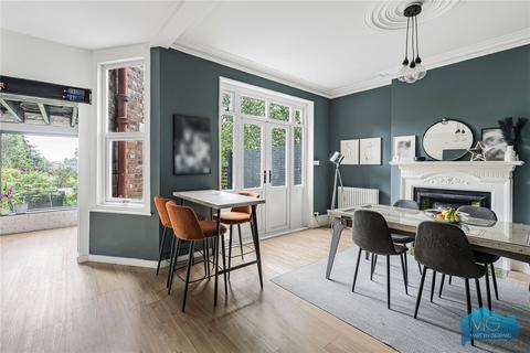 5 bedroom semi-detached house for sale, Coppetts Road, London, N10