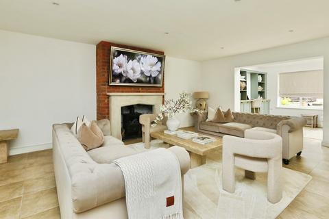 4 bedroom detached house for sale, Harworth Avenue, Blyth, Worksop