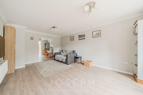 4 bedroom link detached house for sale, Tortoiseshell Close, Pinewood, IP8