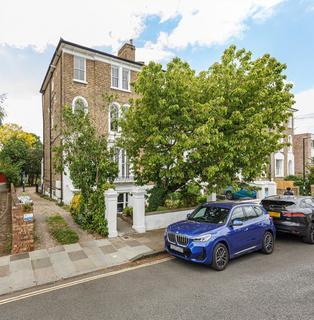Manor Road, Twickenham TW2