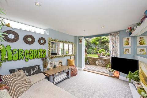 2 bedroom flat for sale, Westbourne Street, Hove