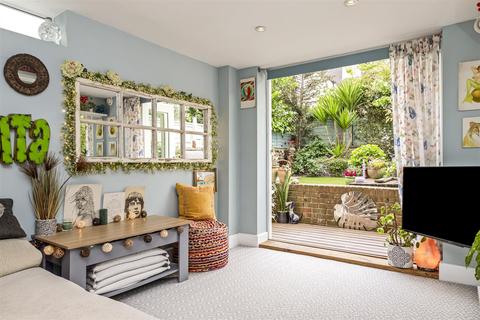 2 bedroom flat for sale, Westbourne Street, Hove