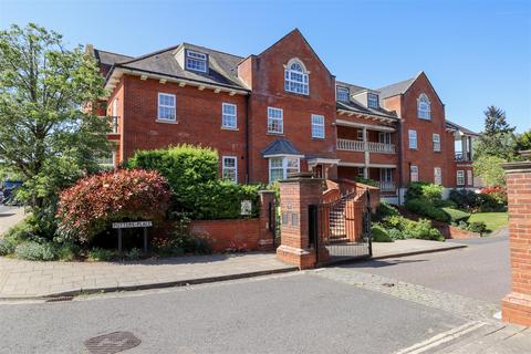 undefined, Potters Place, Horsham