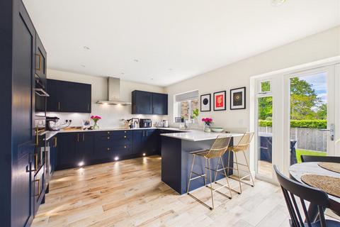3 bedroom detached house for sale, Paddock View, Walkington