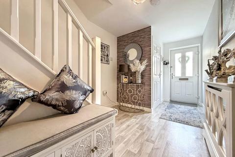3 bedroom townhouse for sale, Parsley Close, Easington Village, Peterlee, Durham, SR8 3FD