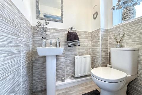 3 bedroom townhouse for sale, Parsley Close, Easington Village, Peterlee, Durham, SR8 3FD