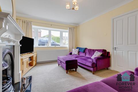3 bedroom semi-detached house for sale, Bainton Drive, Barnsley, S70
