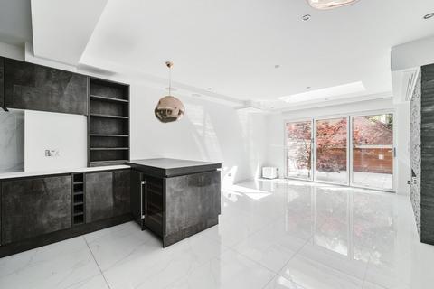 2 bedroom end of terrace house for sale, Chilbolton Avenue, Winchester, Hampshire, SO22