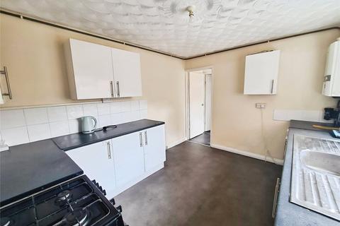 3 bedroom terraced house to rent, Livingstone Road, Hampshire SO14