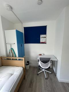 1 bedroom in a house share to rent, Mitchell Avenue, Coventry