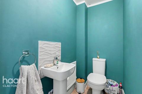 2 bedroom end of terrace house for sale, Wheatsheaf, Frinton-on-Sea