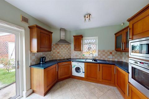 2 bedroom semi-detached bungalow for sale, Chorley Road, Walton Le Dale, Preston