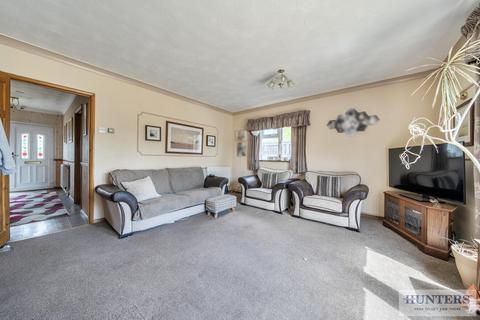 3 bedroom detached house for sale, Birling Road, Erith