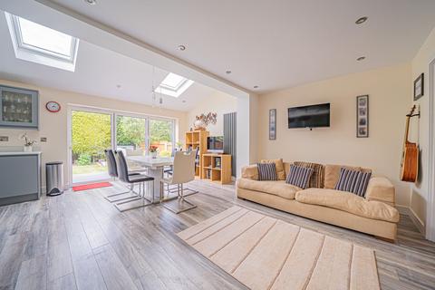 4 bedroom detached house for sale, Pettyfields Close, Knowle, B93