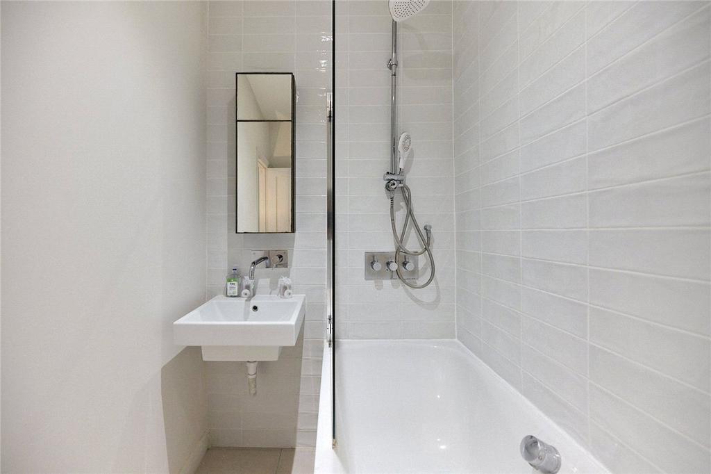 Apartment in London - View 2