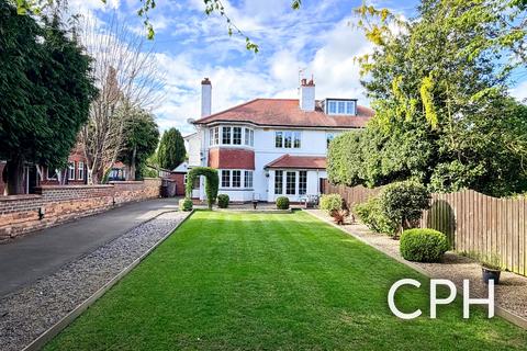 4 bedroom semi-detached house for sale, Station Road, Scalby, YO13