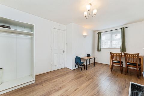 undefined, Mortons Court, March