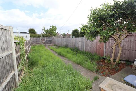 1 bedroom apartment to rent, Blanmerle Road, New Eltham SE9