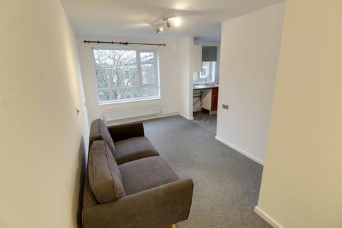 2 bedroom flat to rent, Thistle Drive , Peterborough PE2