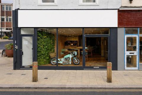 Restaurant to rent, 5 High St S Dunstable LU6 3RZ
