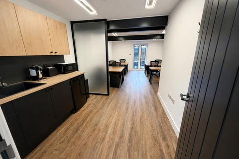 Office to rent, 2 Bennett Rd Nottingham NG3 6BQ