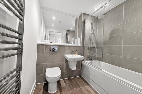 2 bedroom apartment to rent, Geoffrey Watling Way, NORWICH