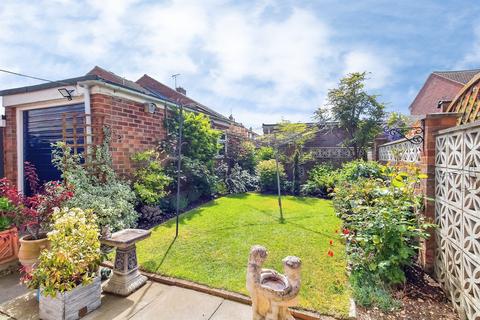 undefined, Troon Close, Stamford