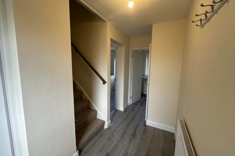 2 bedroom semi-detached house to rent, WIGGENHALL ST MARY
