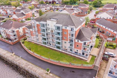 2 bedroom flat for sale, 14 Kingfisher Court, Gateshead, Tyne and Wear NE11 9FB