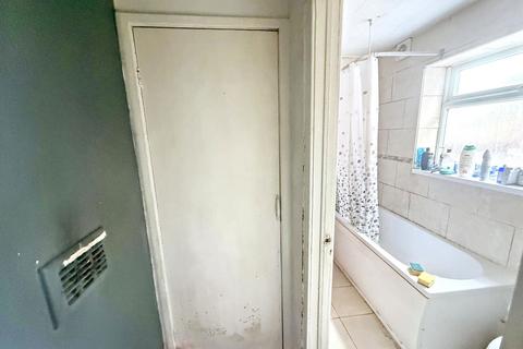 2 bedroom ground floor flat for sale, Clara Street, Benwell, Newcastle upon Tyne, Tyne and Wear, NE4 8PY