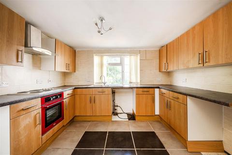 undefined, Wycombe Road, High Wycombe HP14