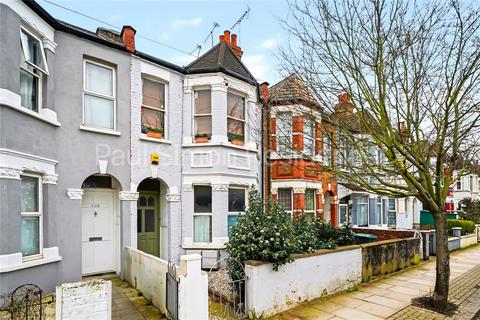 Chesterfield Gardens, London, N4