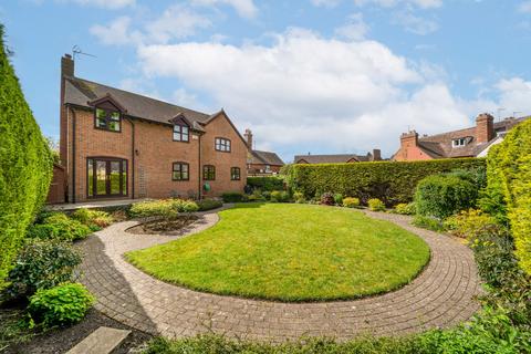 4 bedroom detached house for sale, Wolverhampton Road, Bridgnorth, WV15
