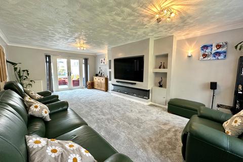 4 bedroom detached house for sale, Beechwood Close, Walsall WS3