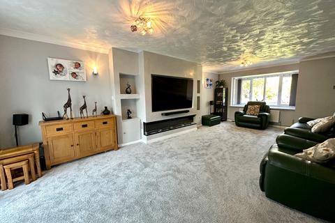 4 bedroom detached house for sale, Beechwood Close, Walsall WS3