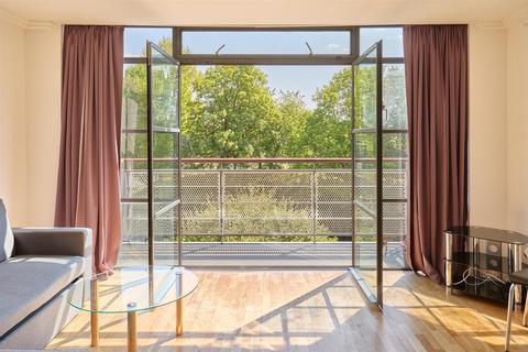 1 bedroom apartment to rent, Point Wharf Lane, Brentford, TW8
