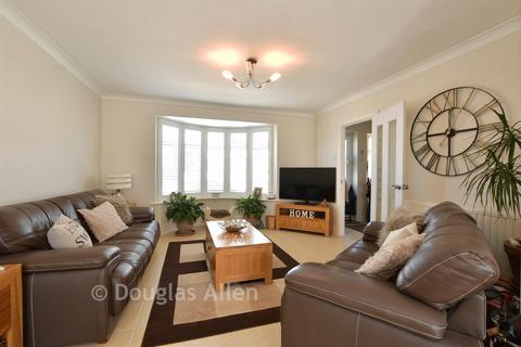 Fields Park Crescent, Chadwell Heath, Essex